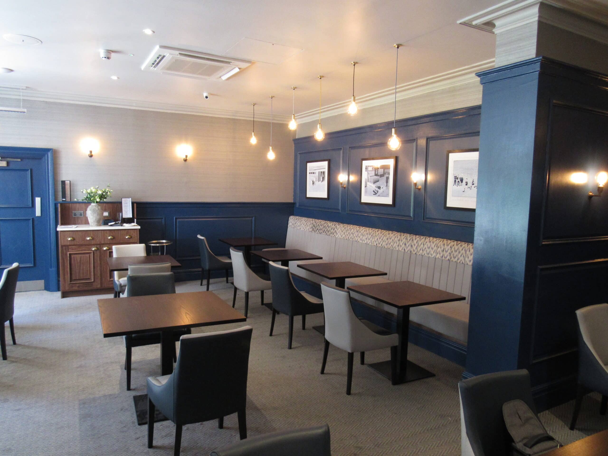 marco-pierre-white-steakhouse-restaurant-furniture-9